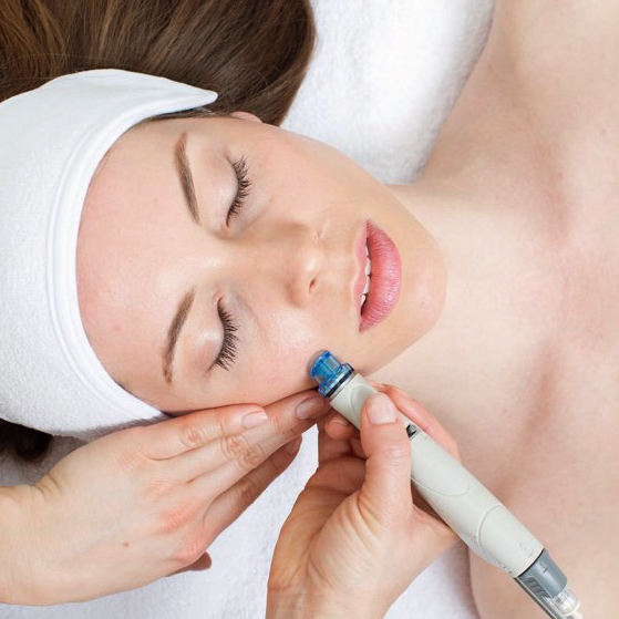 beautycheck_hydrafacial_large-1 copy